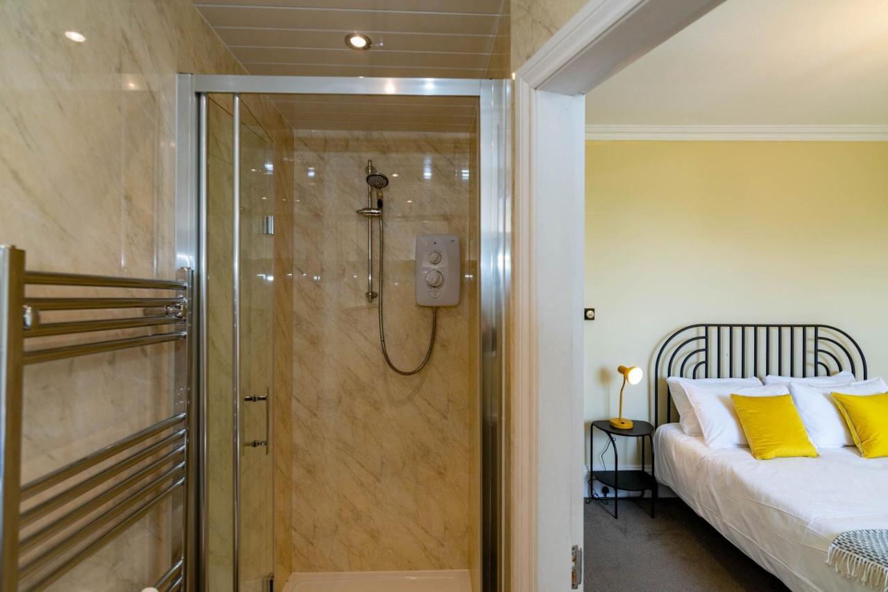 Blairgowrie and Rattray Rosebank House Blairgowrie - Sleeps 12, Games Rooms, Ev Point, Pets Welcome מראה חיצוני תמונה